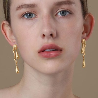 LUNCKY Chunky Unique Gold Drop Earrings for Women,Melting Mismatched Abstract Asymmetrical Statement Dangle Earring Irregular Waterdrop Teardrop Stud Earring Trendy Jewelry Women Girlfriend Gifts
